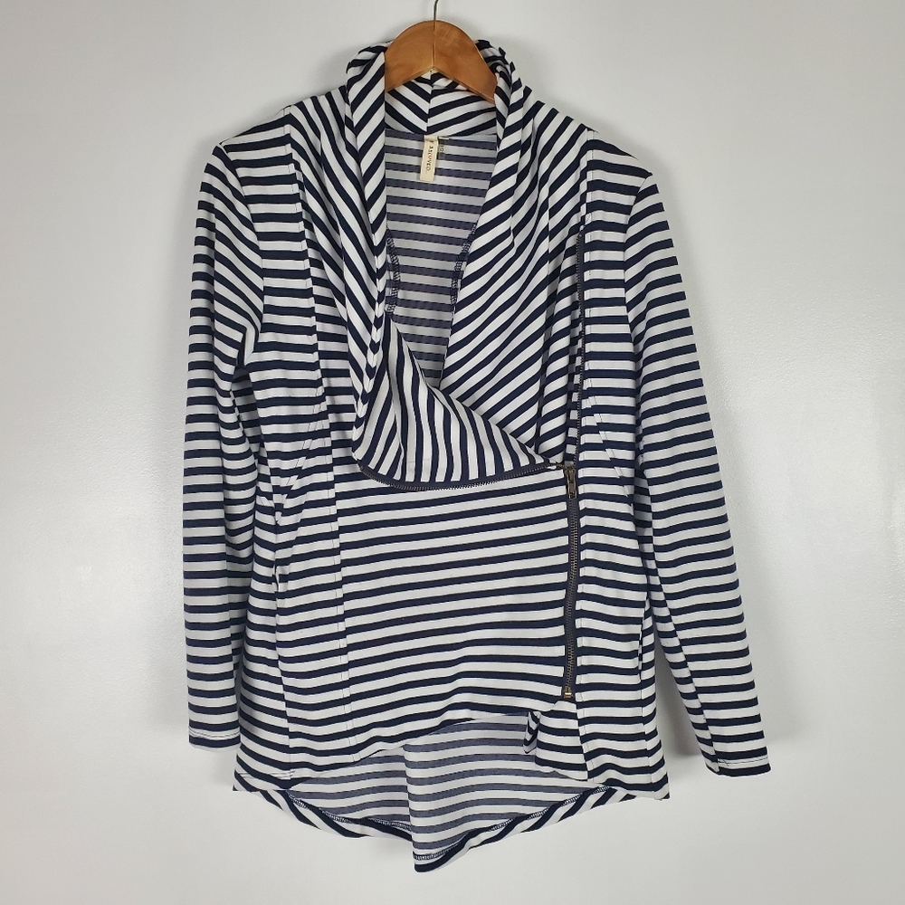 My beloved | asymmetrical zip jacket | medium - Picture 3 of 7